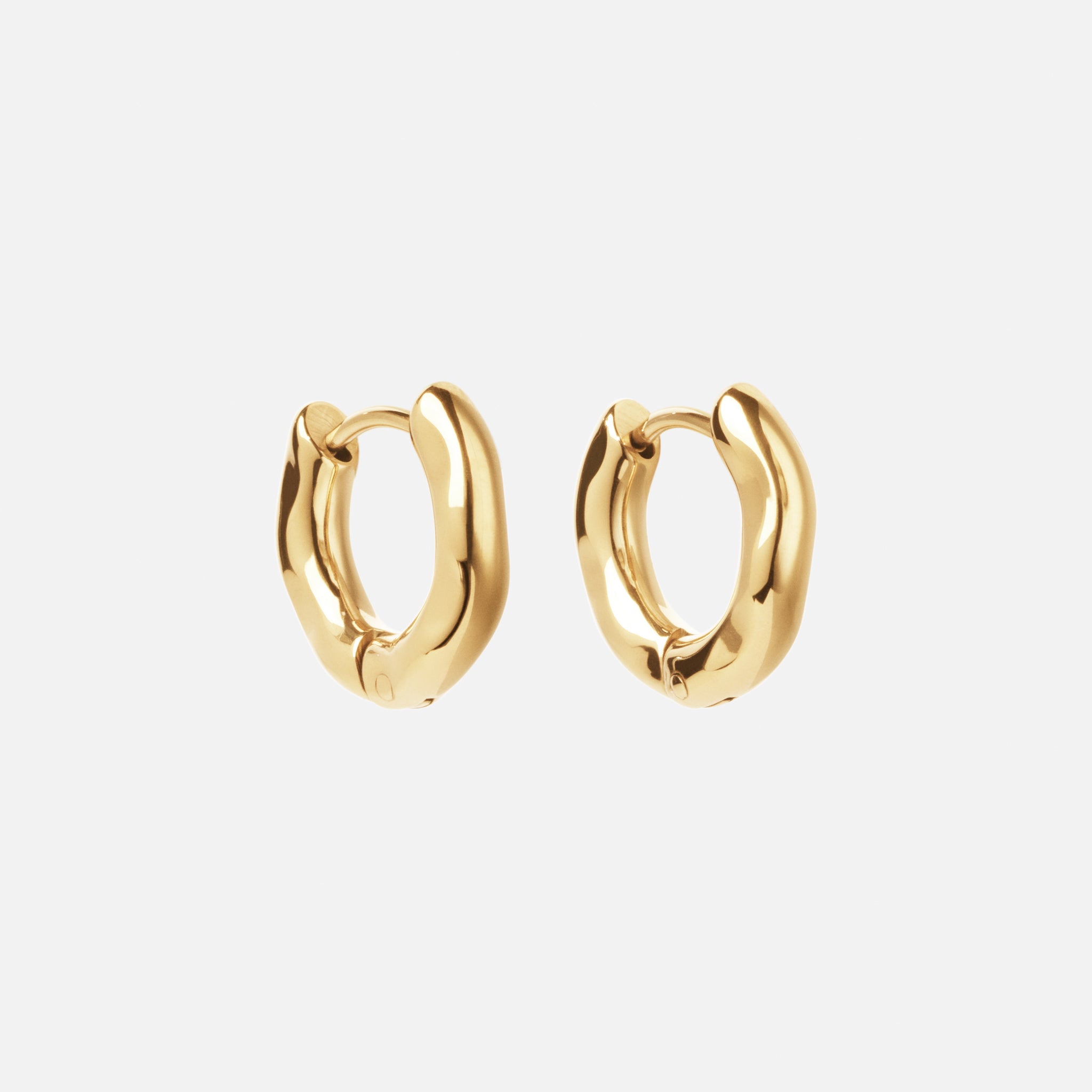 Wavy hoops 18k Guldplätering 14mm